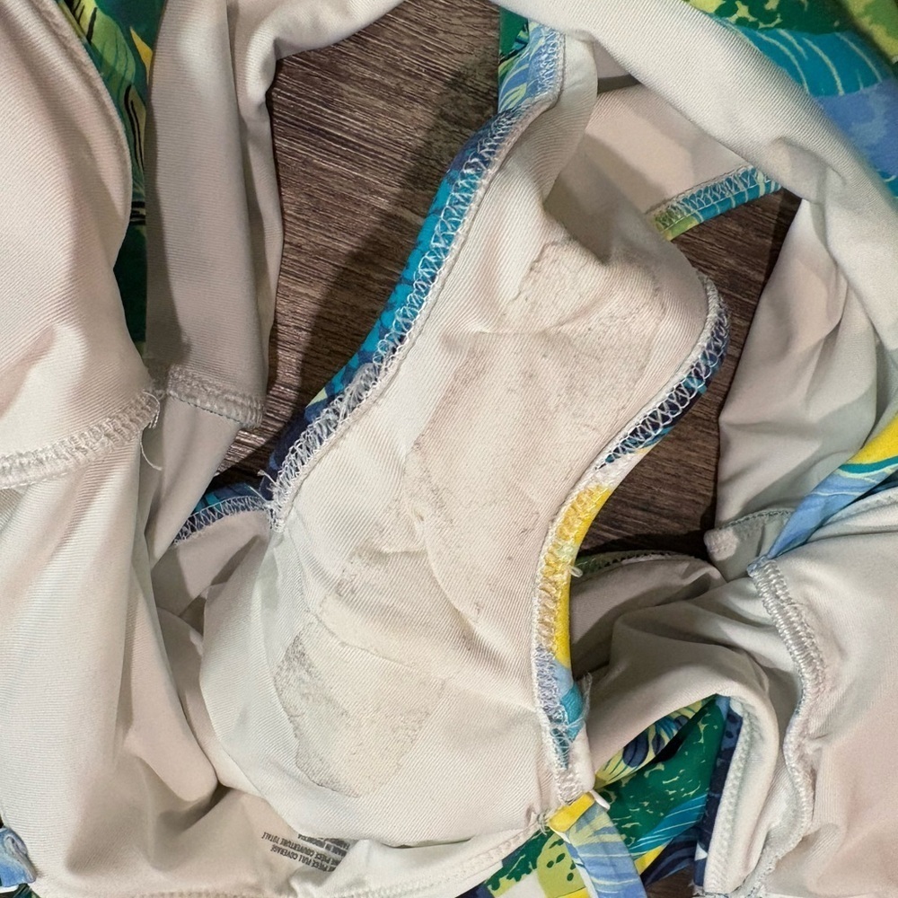 Aerie Women's L Floral Wrap One Piece Swim Suit Full Coverage
Green Blue Yellow - Picture 8 of 8
